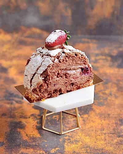 Pavlova Böğürtlen